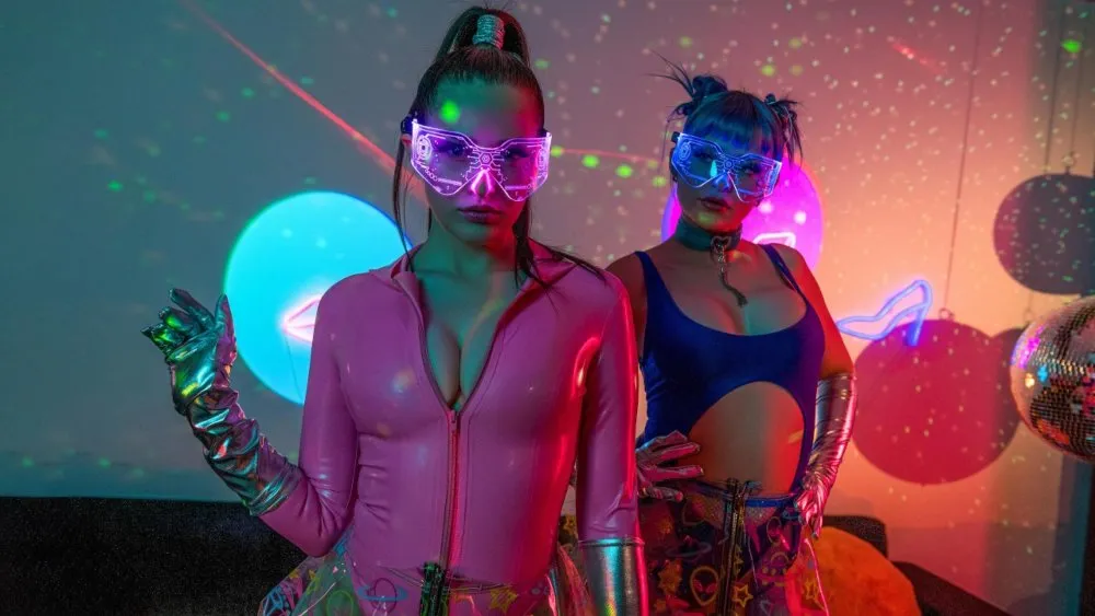 Brazzers Exxtra - The Big Bang Ft. Jewelz Blu, Aubree Valentine